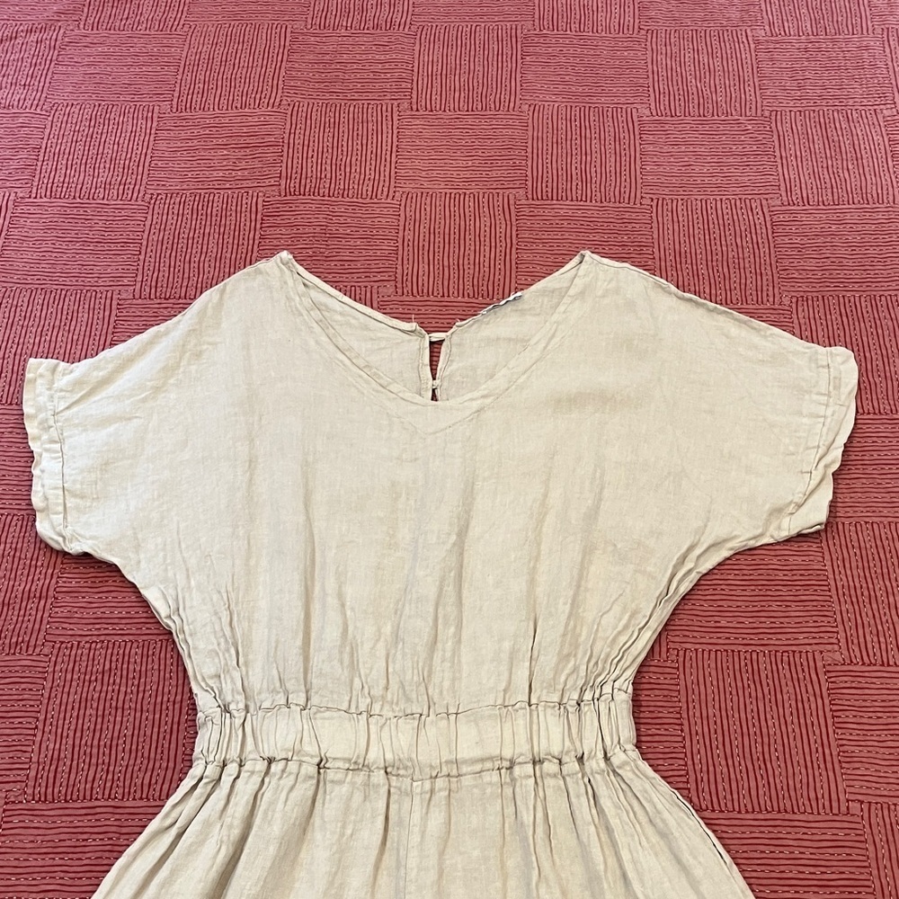 Italian Linen women’s Jumpsuit see photos for dimensions - Picture 2 of 16